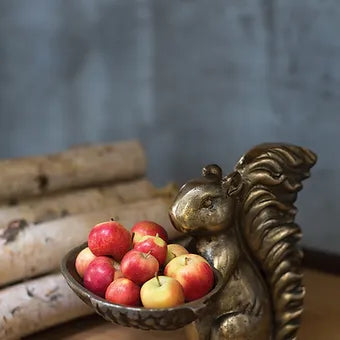 Vancouver Squirrel Dish Stand