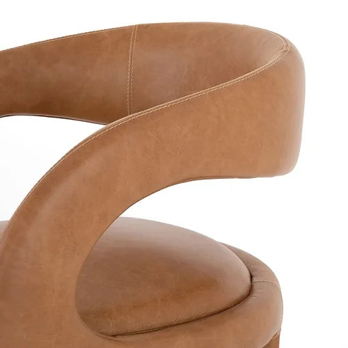 Pose Dining Chair