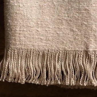 Uniq'uity Dali Throw