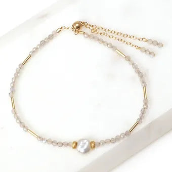 Labradorite with Focal Pearl Bracelet