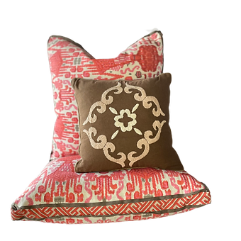 Bombay Pillow in Geranium